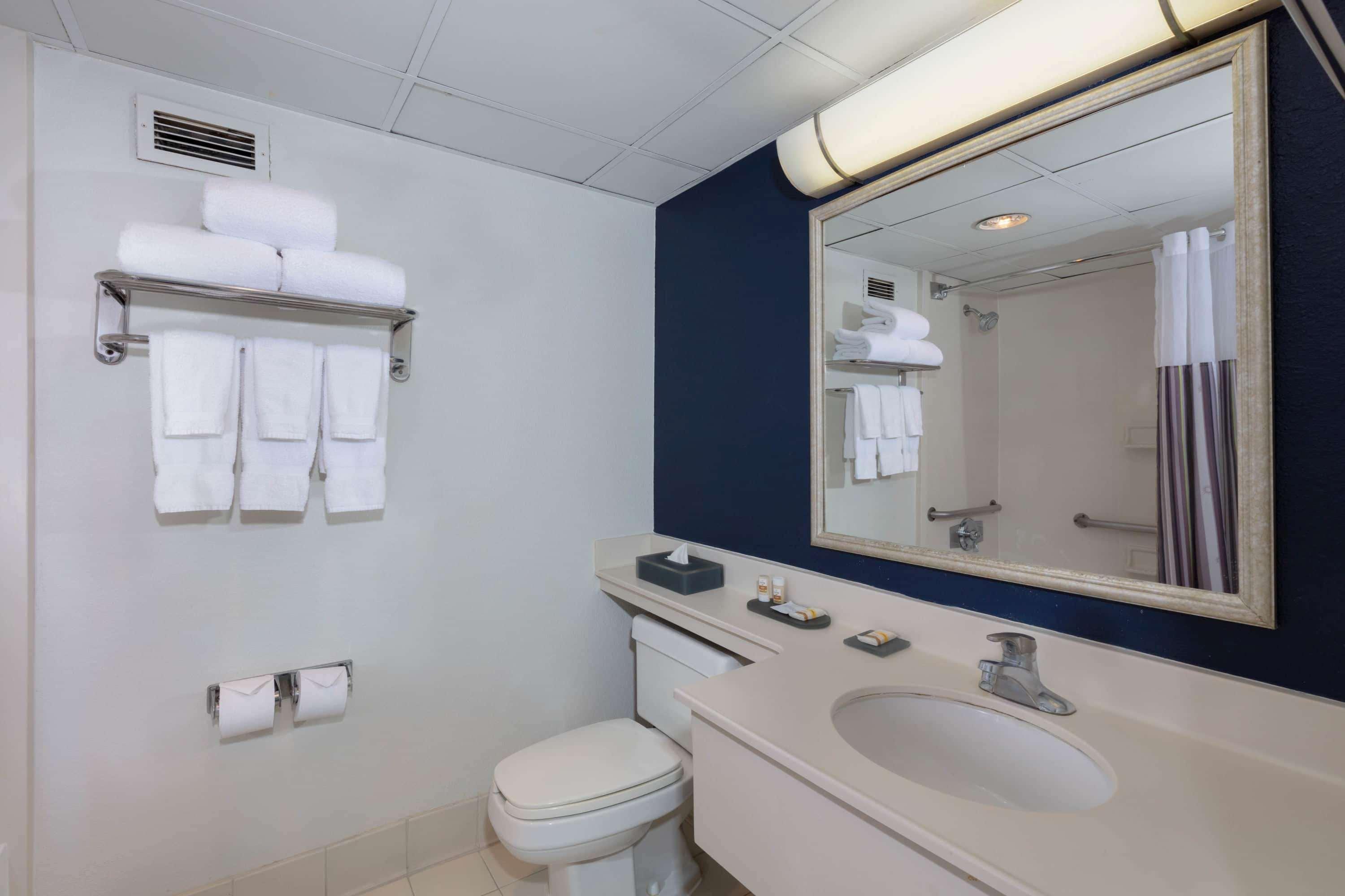 La Quinta By Wyndham Secaucus Meadowlands Hotel Bagian luar foto