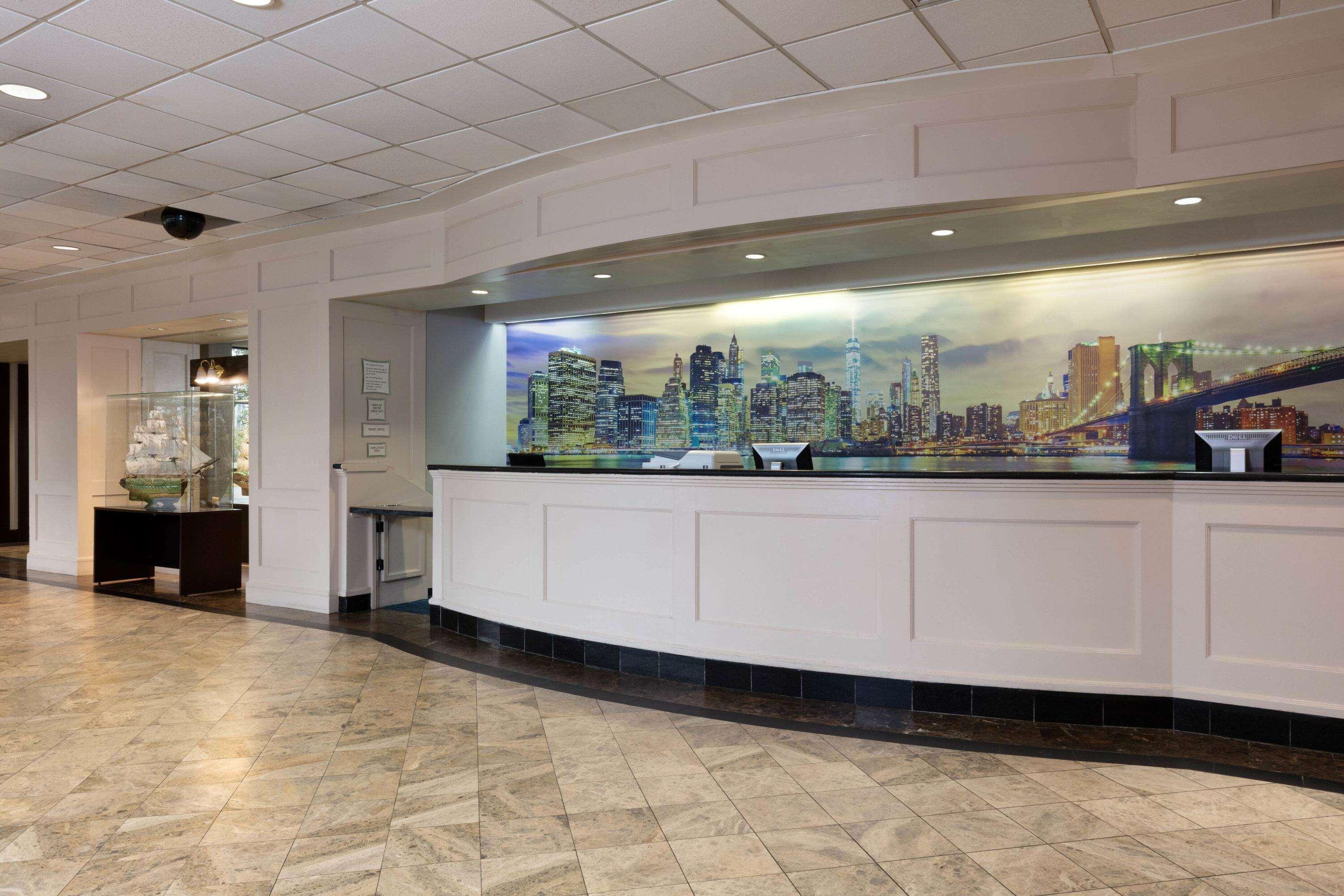 La Quinta By Wyndham Secaucus Meadowlands Hotel Bagian luar foto