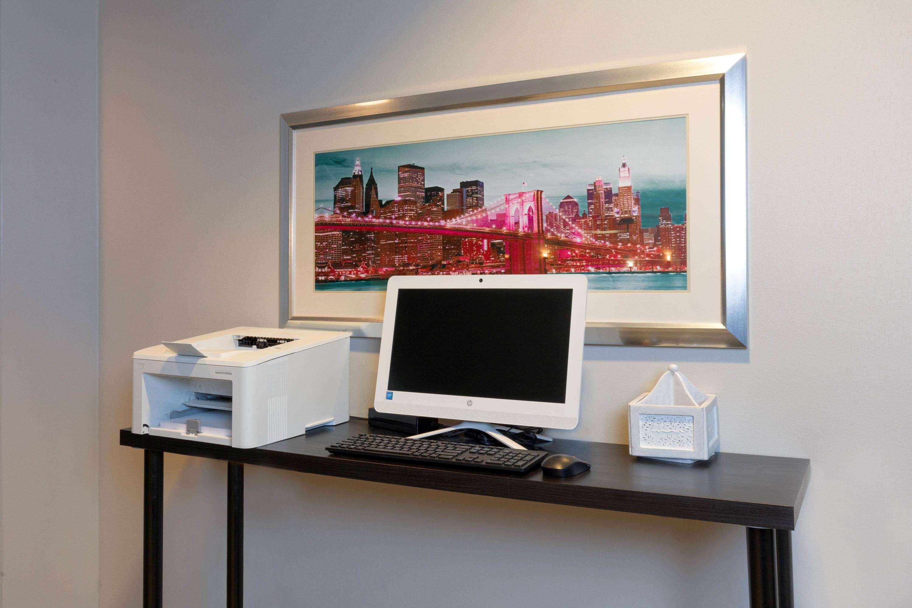 La Quinta By Wyndham Secaucus Meadowlands Hotel Bagian luar foto