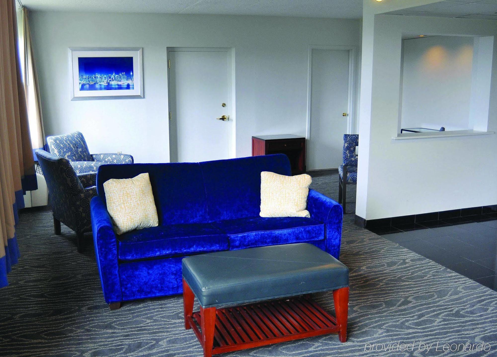 La Quinta By Wyndham Secaucus Meadowlands Hotel Bagian luar foto